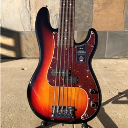 Fender American Professional II P Bass V, 5 String, 3-Tone Sunburst