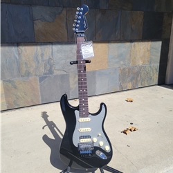 Fender Ultra Luxe Stratocaster HSS Floyd Rose, Mystic Black