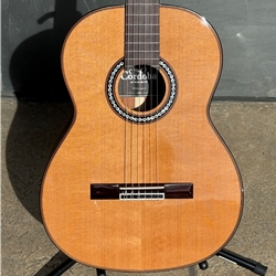 Cordoba C9 Crossover, Cedar Top