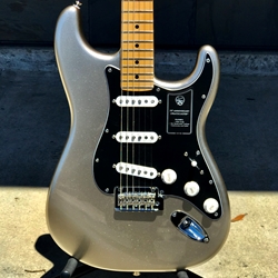 Fender 75th Anniversary Stratocaster, Diamond