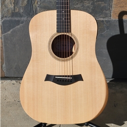 Taylor Academy 10e Electric Acoustic, Left Handed