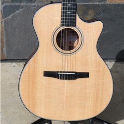 Taylor 314ce Nylon Acoustic Electric