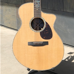 Martin CS-SC-2022 Custom Acoustic with Electronics and Hard Case