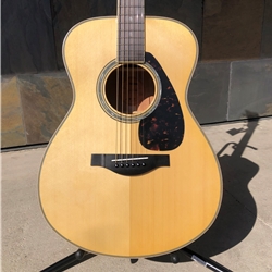 Yamaha LS16MHB Small Body Acoustic Guitar Natural