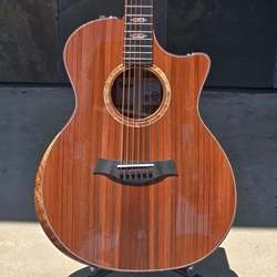 Taylor 2025 Custom #08 Sequioa Grand Auditorium, Sinker Redwood/Cocobolo