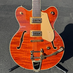 Gretsch Electromatic™ LTD Flame Okoume Broadkaster® Double-Cut with Bigsby®, Rosewood Fingerboard, Roundup Orange