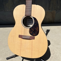 Martin 000-X2E Faux Brazlilian Acoustic Electric with Gigbag