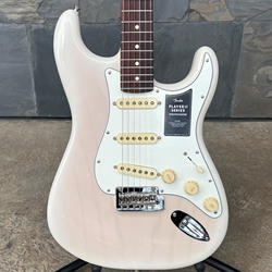 Fender Player II Stratocaster®, Rosewood Fingerboard, White Blonde