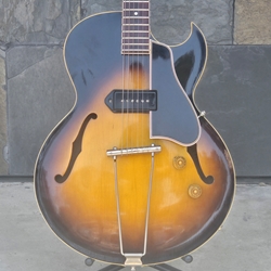 Used 1956 Gibson ES-225T Sunburst with OHSC