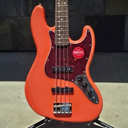 Squier Classic Vibe™ '60s Jazz Bass®, Laurel Fingerboard, Tortoishell Pickguard, Tahitian Coral