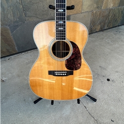 Used 2009 Martin J-40 with Hard Case