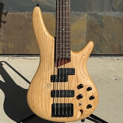 Used Ibanez SR655 Standard Soundgear Bass with hard Case