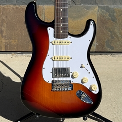 Used 2020 Fender American Performer Stratocaster HSS Sunburst RW