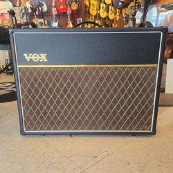 Used Vox AC30VR Valve Reactor 2-Channel 2x12" Hybrid Guitar Combo Amp LOCAL PICKUP ONLY