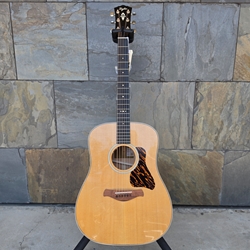 Taylor 510E Gold Label Electric Acoustic