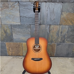 Breedlove Roots Dreadnought RTD-SMEDe - Edgeburst