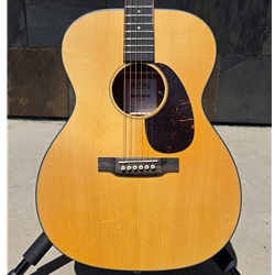Martin 000-10E Retro