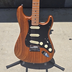 Fender Limited Edition American Ultra II Stratocaster® Natural