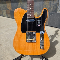 Fender American Professional Telecaster®, Rosewood Fingerboard, Natural