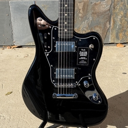 Fender Limited Edition Player Fusion Jaguar® Baritone, Ebony Fingerboard, Black