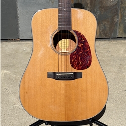 Bristol BL-140E Deluxe Series Acoustic-Electric Dreadnaught Guitar